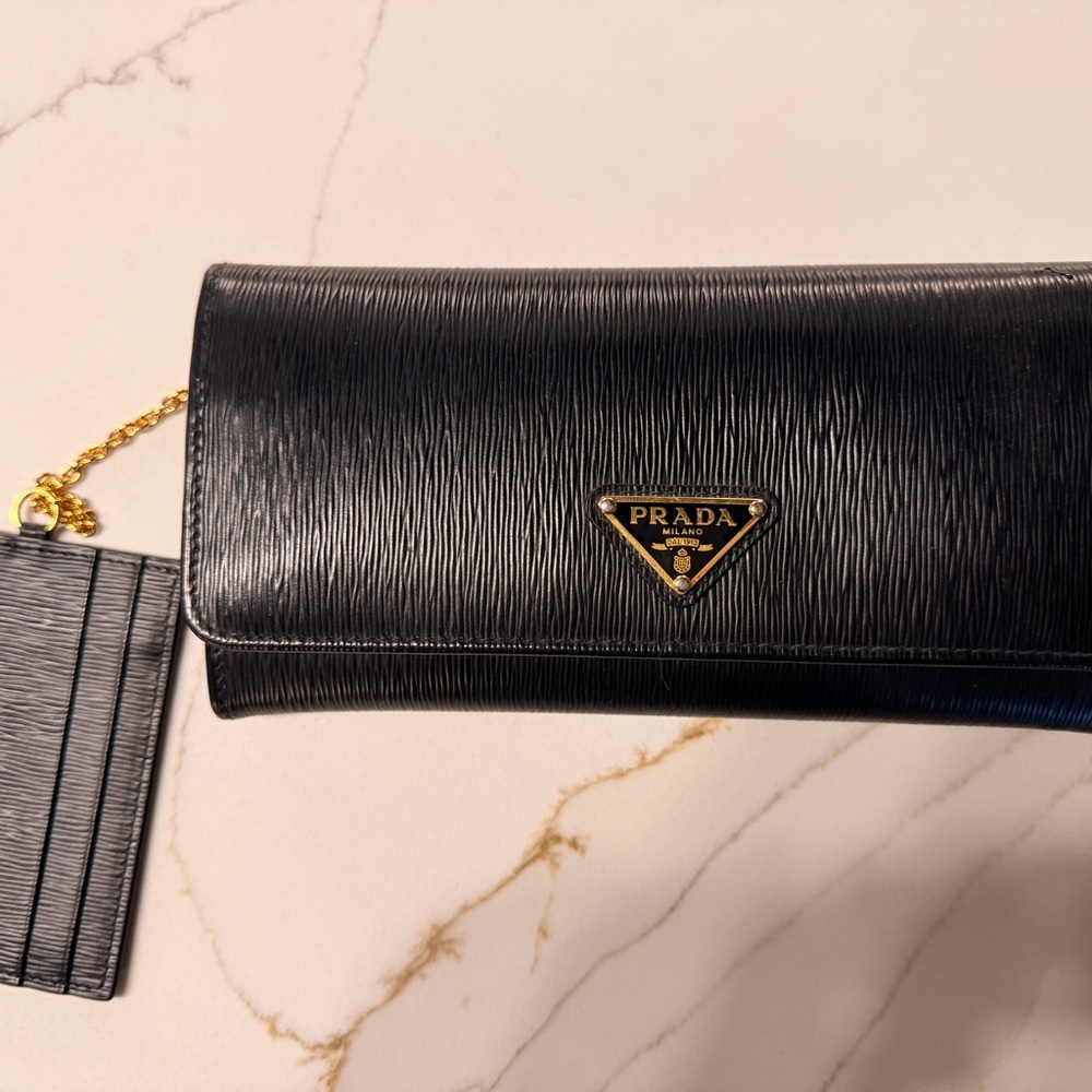Prada Black Leather Wallet with Removable Card Holder